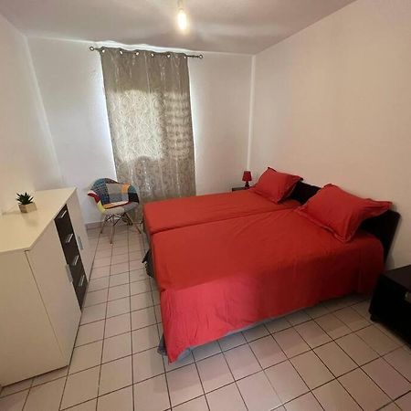 Appartement F4 Petit Bourg Exterior foto